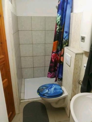 whatsapp_bild_2025-10-12_um_13